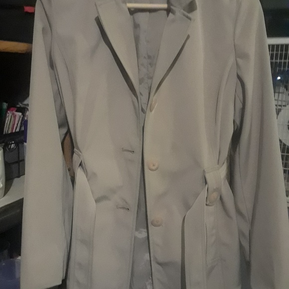 Beige Marona trench coat - Picture 2 of 3